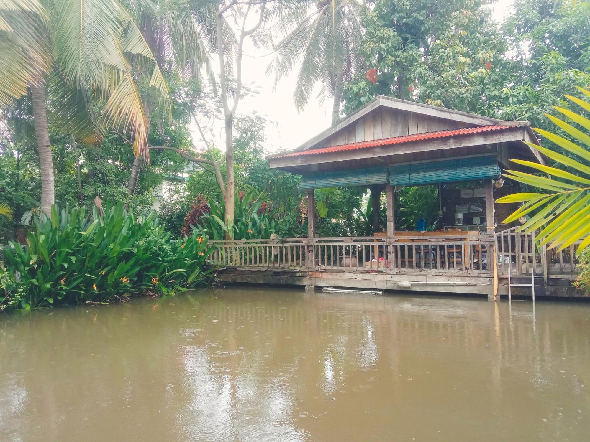 O'Hamok Family Homestay Battambang Exterior photo